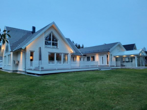 Exclusive & luxury 4BR villa in the central of Luleå in Luleå